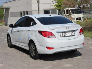 KMHCT41BEKU455340 2019 HYUNDAI ACCENT  1.4 VVT MORDERN-3