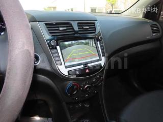 2019 HYUNDAI ACCENT  1.4 VVT MORDERN - 15