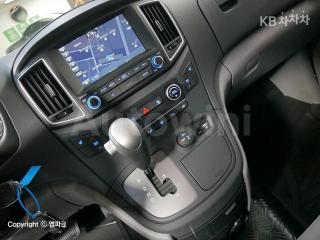 2019 HYUNDAI  GRAND STAREX 웨건 12 SEATS 4WD SMART - 9