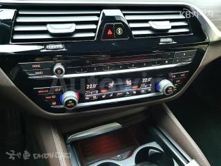 2017 BMW  5SERIES G30  530I XDRIVE M SPORT - 11