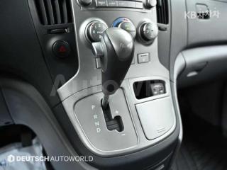 2014 HYUNDAI GRAND STAREX H-1 3 SEATS LPI VAN CVX LUXURY - 9