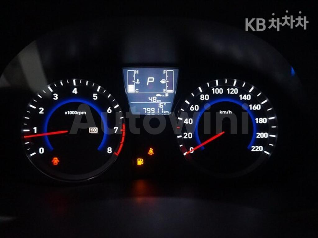 2019 HYUNDAI ACCENT  1.4 VVT MORDERN - 12