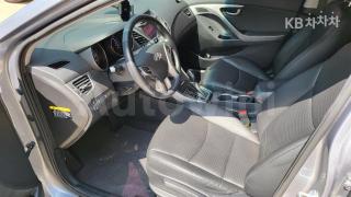 KMHDG41DBGU525216 2016 HYUNDAI  AVANTE ELANTRA 1.6 GDI SMART BASIC-4