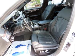2017 BMW  5SERIES G30  520D XDRIVE M SPORT PACKAGE PLUS - 7