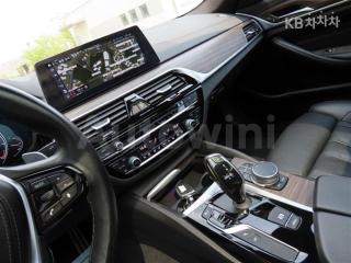2017 BMW  5SERIES G30  520D XDRIVE M SPORT PACKAGE PLUS - 11