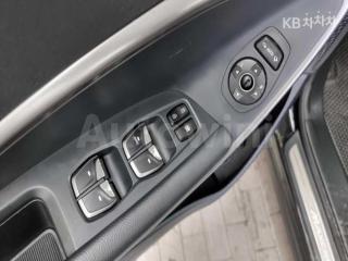 2016 HYUNDAI  MAXCRUZ DIESEL(E-VGT)R2.2 2WD EXCLUSIVE 6 SEATS - 17