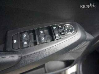 2021 KIA SELTOS 1.6 GASOLINE TURBO 2WD PRESTIGE - 11