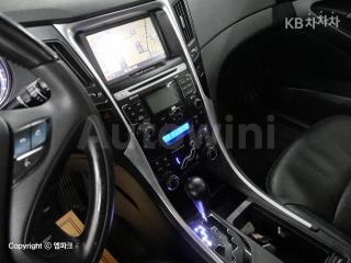 2011 HYUNDAI YF SONATA Y20 LUXURY - 9