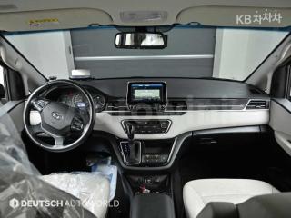 KMHWK81KDKU055205 2019 HYUNDAI  GRAND STAREX LIMOUSINE 9 SEATS 4WD EXCLUSIVE-5