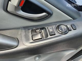 2017 HYUNDAI  GRAND STAREX VAN 5 SEATS MORDERN - 7