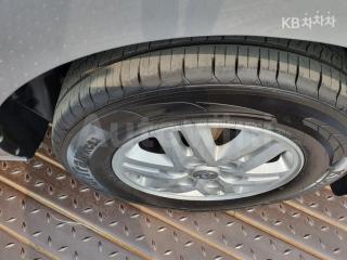 2017 HYUNDAI  GRAND STAREX VAN 5 SEATS MORDERN - 12