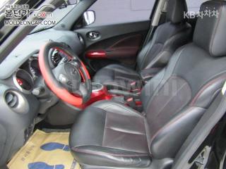 2015 NISSAN JUKE 1.6 S - 9