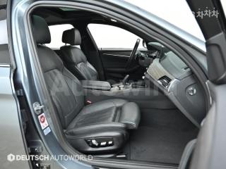 2017 BMW  5SERIES G30  520D M SPORT PLUS - 10