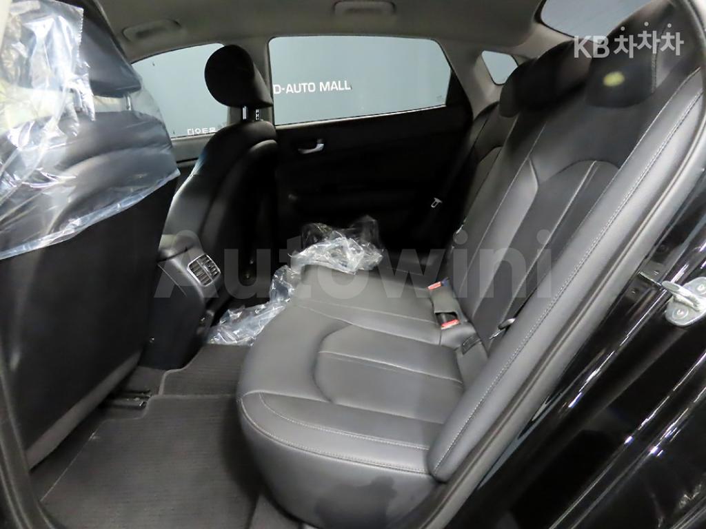 2018 KIA K5 2ND GEN OPTIMA 1.7 DIESEL MX PRESTIGE - 7