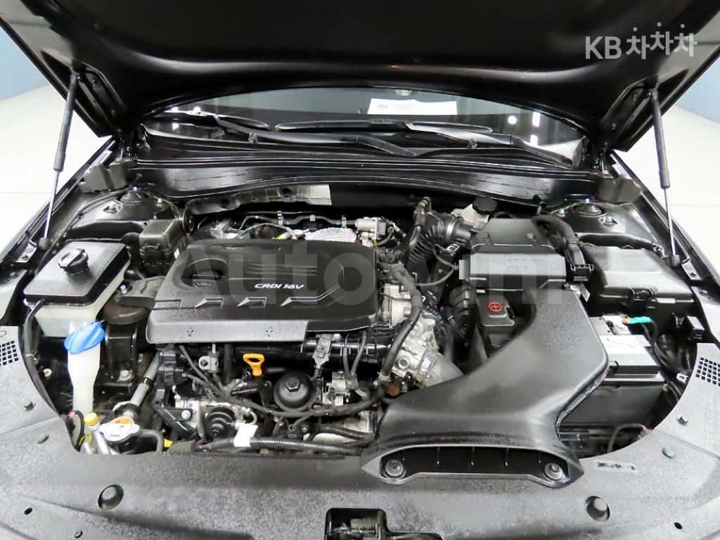 2018 KIA K5 2ND GEN OPTIMA 1.7 DIESEL MX PRESTIGE - 19