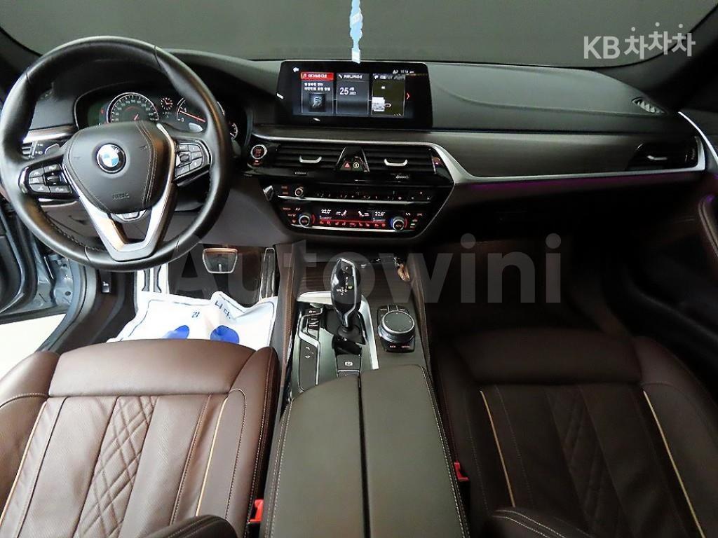 2017 BMW  5SERIES G30  530I XDRIVE M SPORT PLUS - 9