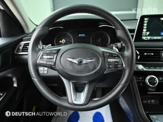 2020 GENESIS G70 2.0T ADVANCED - 13