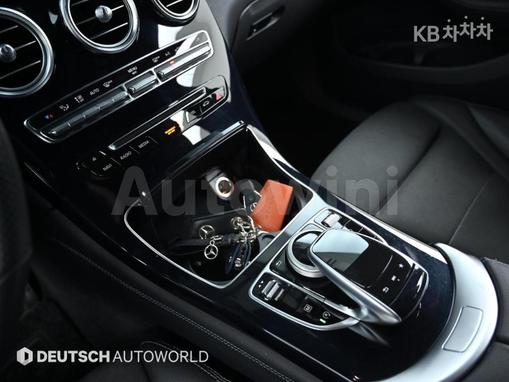 2019 MERCEDES BENZ GLC X253 300 4MATIC COUPE BASIC - 17