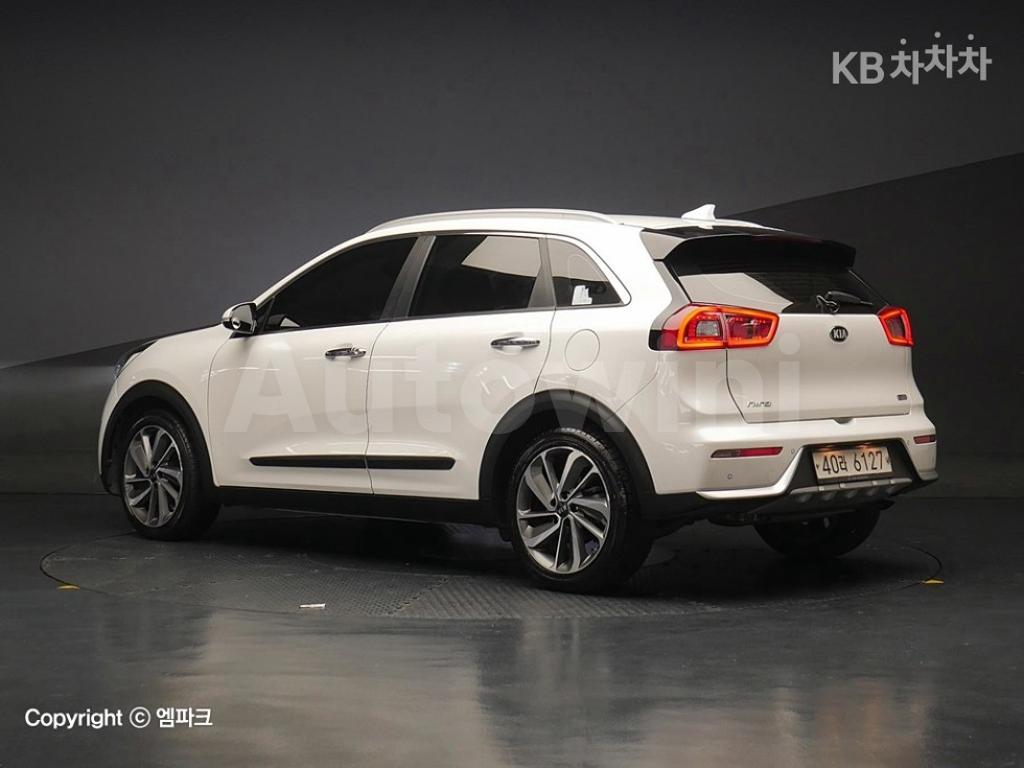 2018 KIA NIRO 1.6 NOBLESSE - 3