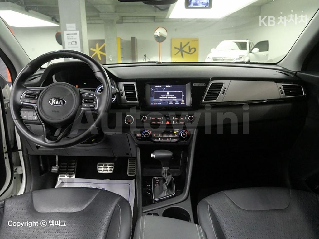 2018 KIA NIRO 1.6 NOBLESSE - 6