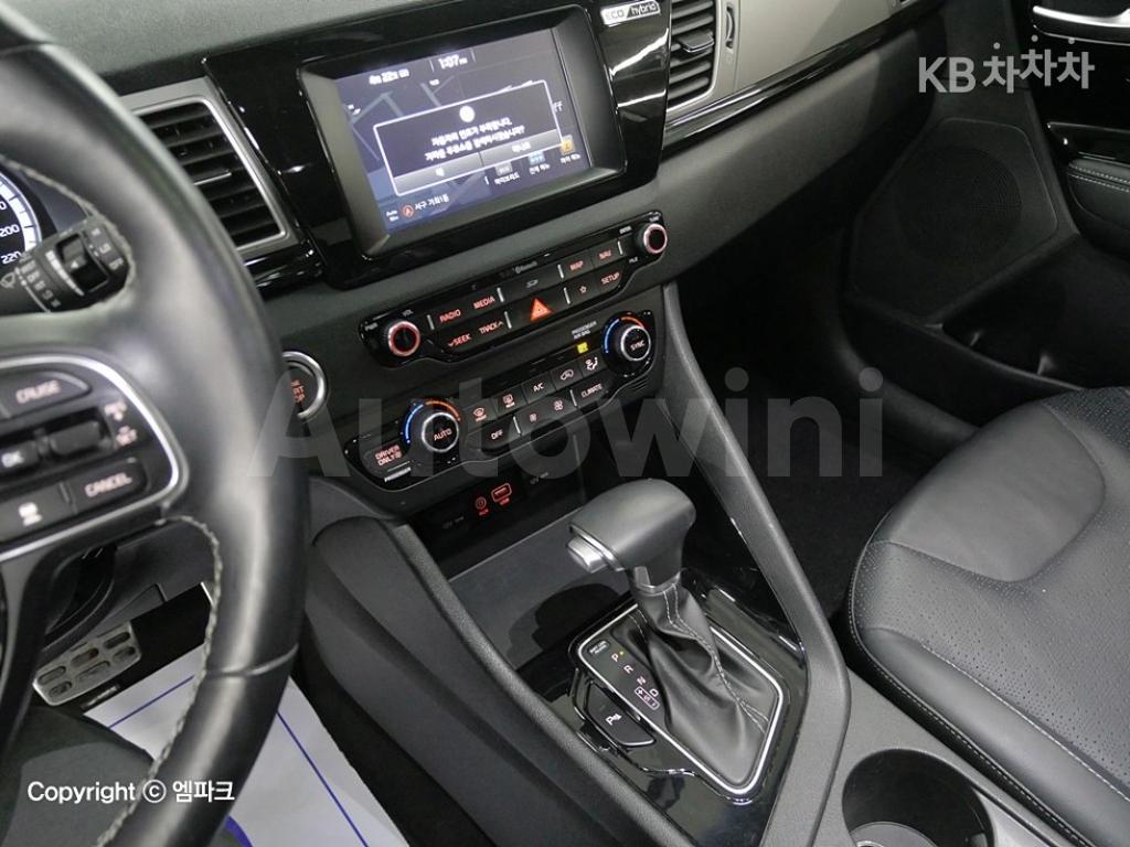 2018 KIA NIRO 1.6 NOBLESSE - 9