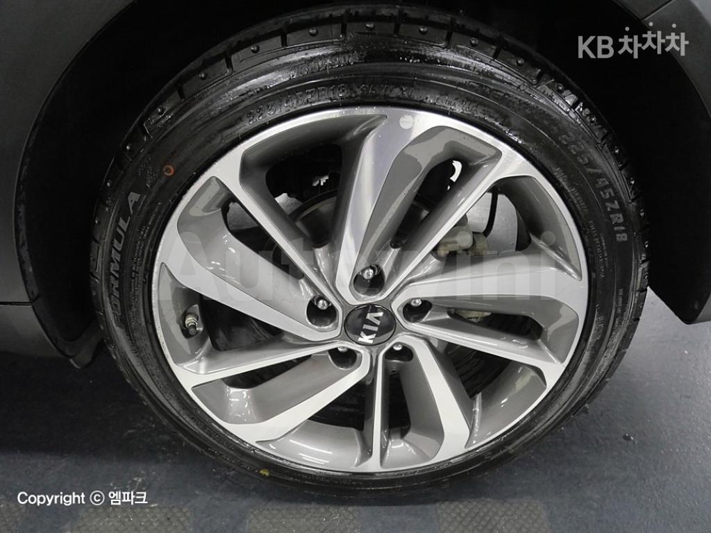 2018 KIA NIRO 1.6 NOBLESSE - 17