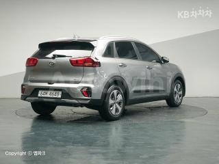 KNACA81CGLA292976 2020 KIA  NIRO 1.6 HEV LUXURY-3