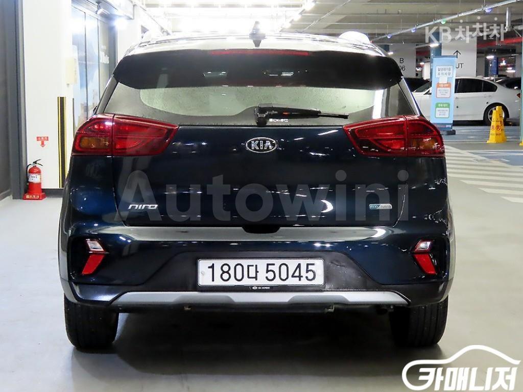 KNACB81CGLA371690 2020 KIA  NIRO 1.6 HEV PRESTIGE-3