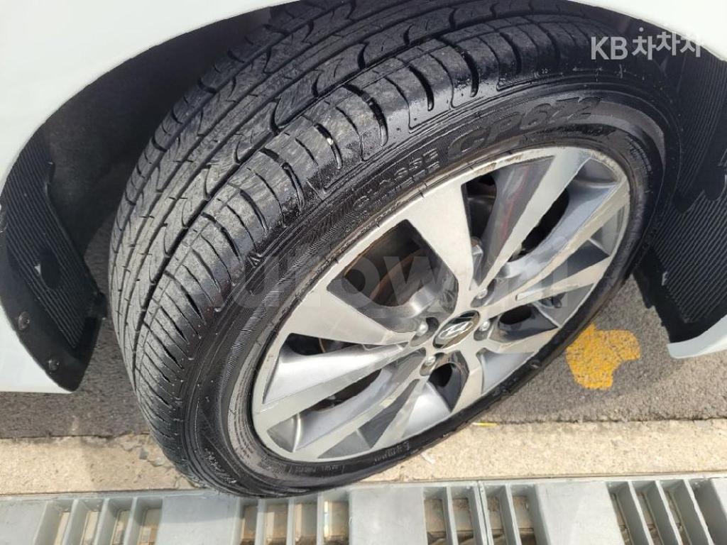 2017 HYUNDAI ACCENT  1.4 VVT PREMIUM - 18