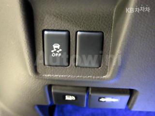 2012 NISSAN CUBE 1.8 SL CVT - 14