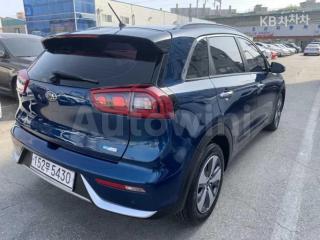 2018 KIA NIRO 1.6 PRESTIGE - 3