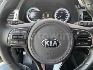 2018 KIA NIRO 1.6 PRESTIGE - 13