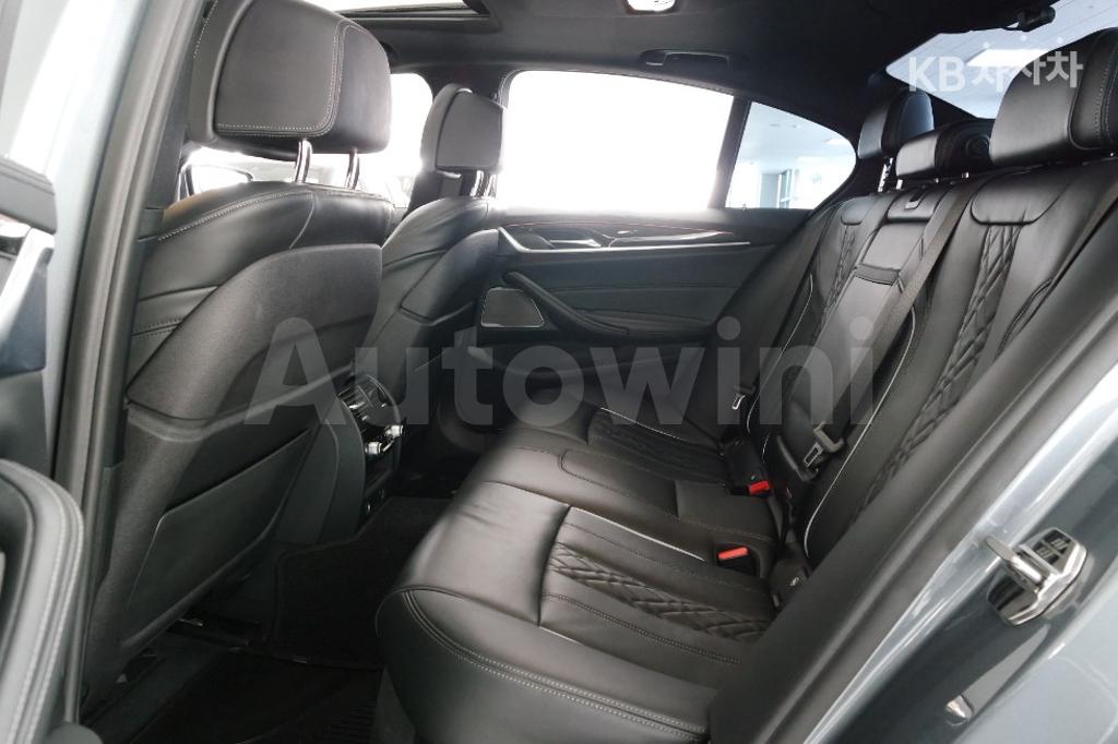 2017 BMW  5SERIES G30  530I M SPORT PLUS - 8