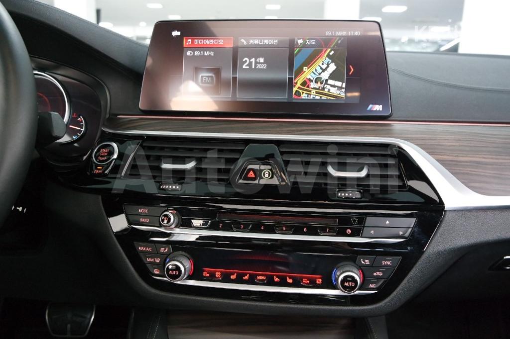 2017 BMW  5SERIES G30  530I M SPORT PLUS - 13
