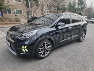 KNACE81CGLA365090 2020 KIA  NIRO 1.6 HEV NOBLESSE SPECIAL-2