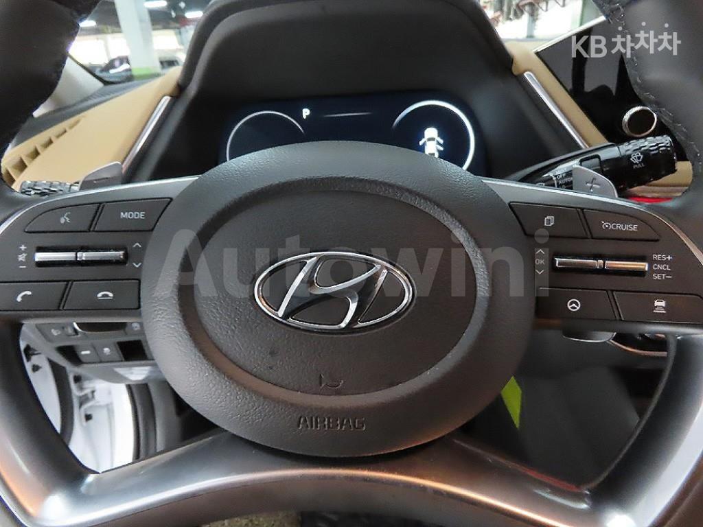 2021 HYUNDAI SONATA DN8 1.6 T 인스퍼레이션 - 12