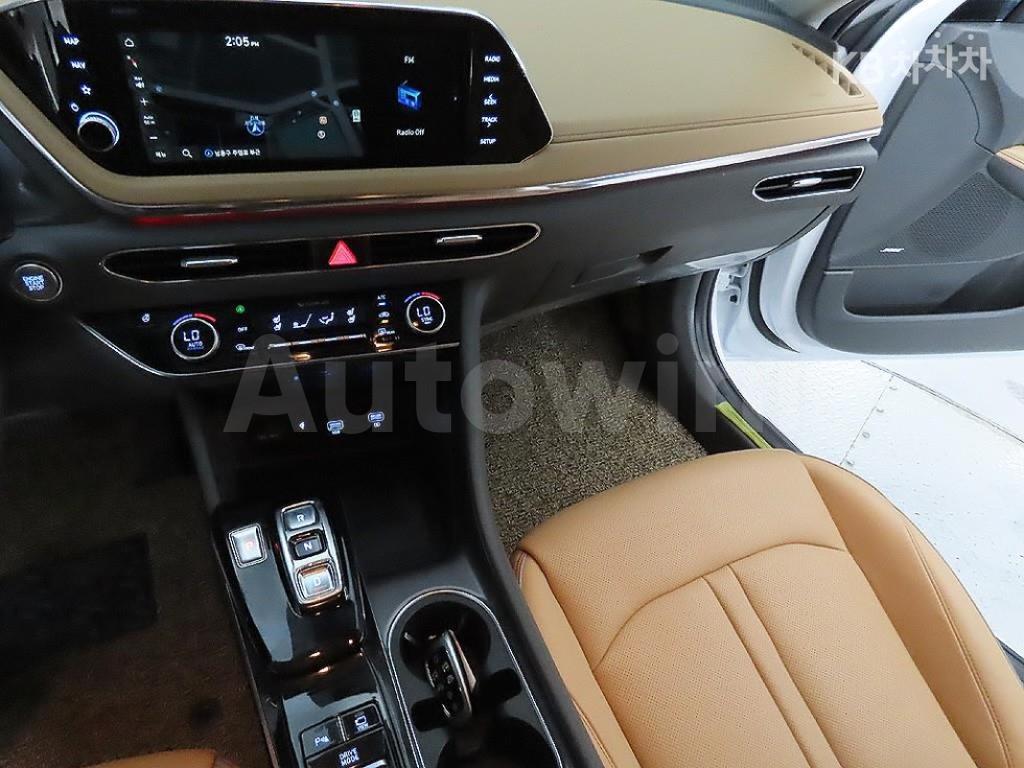 2021 HYUNDAI SONATA DN8 1.6 T 인스퍼레이션 - 13