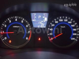 KMHCT41BEHU304651 2017 HYUNDAI ACCENT  1.4 VVT MORDERN-5