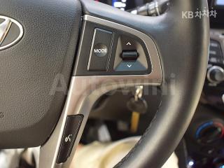 2017 HYUNDAI ACCENT  1.4 VVT MORDERN - 17