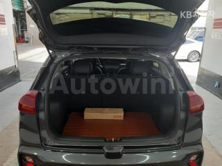 KNACB81CGLA416420 2020 KIA  NIRO 1.6 HEV PRESTIGE-4
