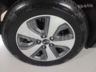 2017 KIA NIRO 1.6 PRESTIGE - 17