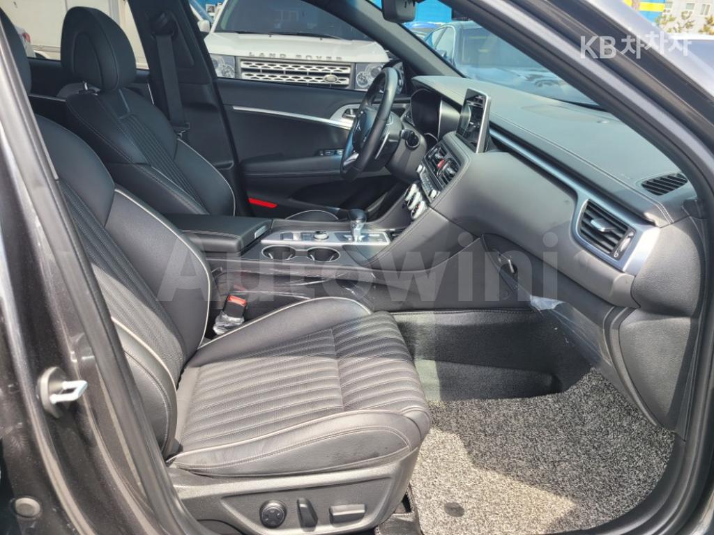 2020 GENESIS G70 2.0T SPORT PACKAGE - 9