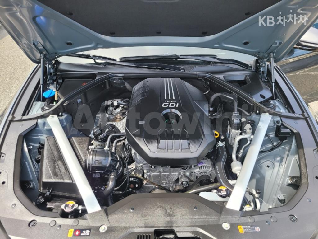 2020 GENESIS G70 2.0T SPORT PACKAGE - 11