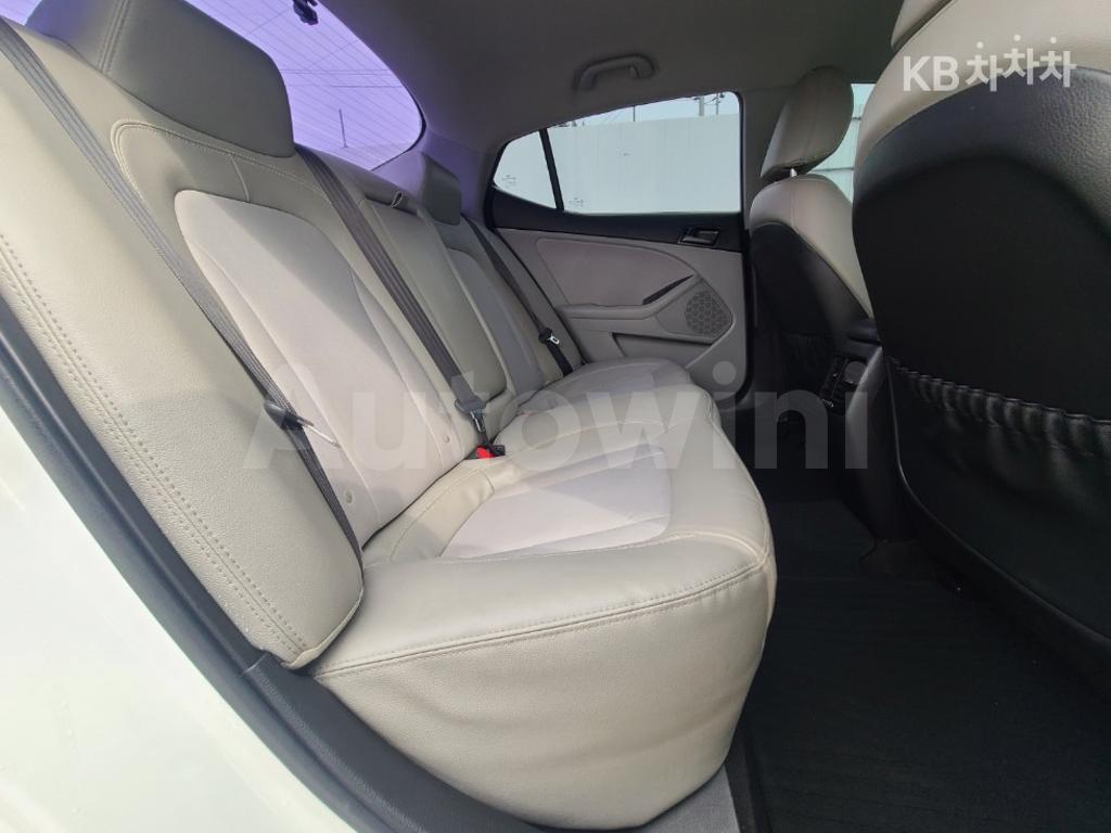 2013 KIA K5 OPTIMA GASOLINE 2.0 SMART SPECIAL - 13