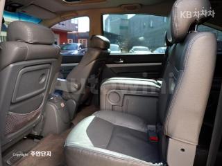 2011 SSANGYONG  RODIUS STAVIC 11 SEATS(4WD) PLATINUM - 14