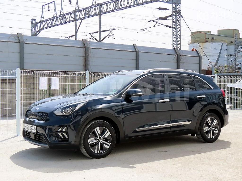 KNACB81CGLA305948 2020 KIA  NIRO 1.6 HEV PRESTIGE-1