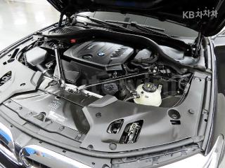 2017 BMW  5SERIES G30  520D M SPORT PLUS - 19