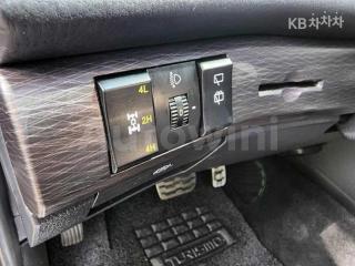 2017 SSANGYONG KORANDO TURISMO 9 SEATS 4WD TX - 11