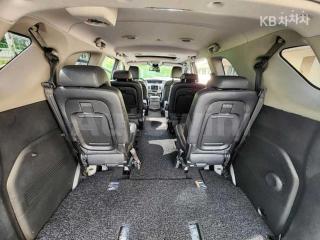 2017 SSANGYONG KORANDO TURISMO 9 SEATS 4WD TX - 18