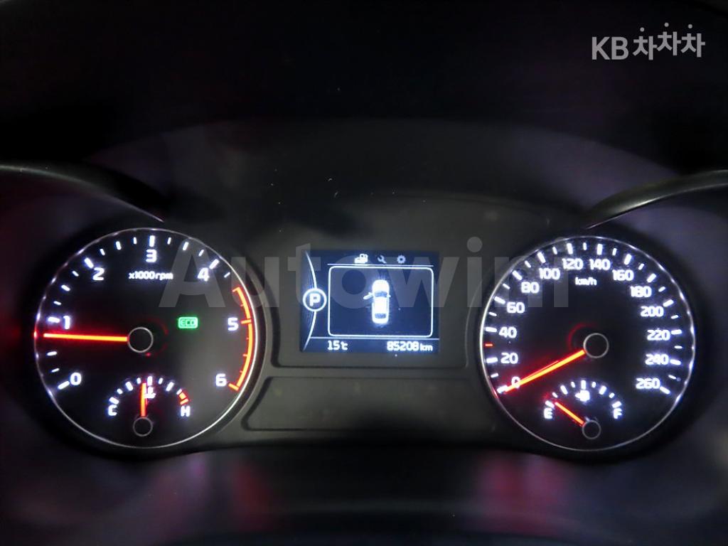 2016 KIA K5 2ND GEN OPTIMA 1.7 DIESEL MX PRESTIGE - 7